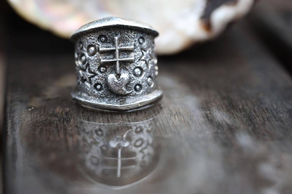 Kevin Yazzie Navajo | Tufa Cast Pueblo Cross Ring Size 8 | Native American